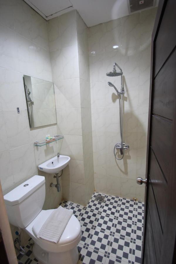 Ciptaningati Hotel Batu  Buitenkant foto